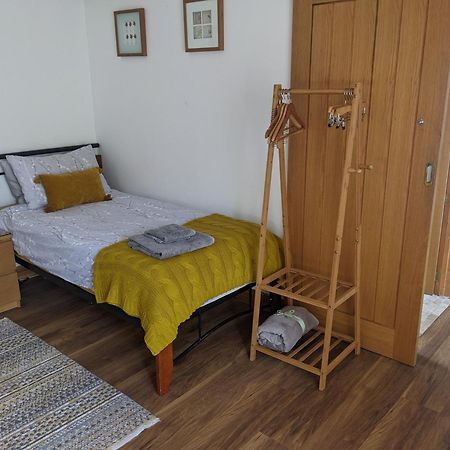 Sunnyside Annexe Bed & Breakfast Wheatley Bagian luar foto