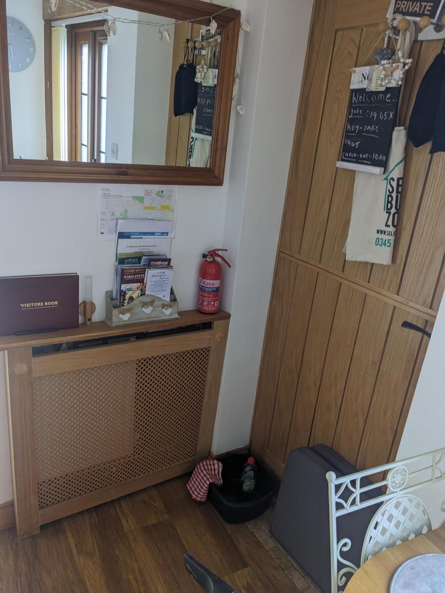 Sunnyside Annexe Bed & Breakfast Wheatley Bagian luar foto